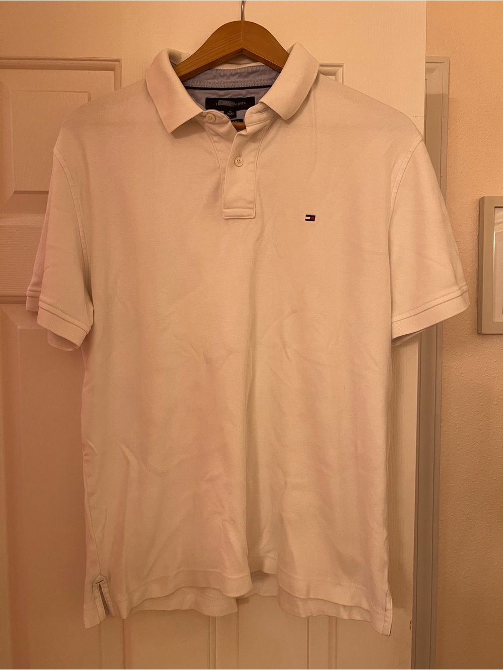 Tommy Hilfiger Men's White Polo Shirt  100% cotton